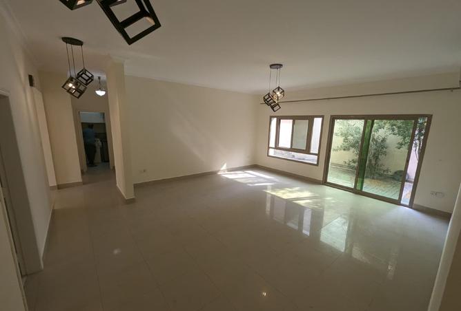 976971 - Property Main Image