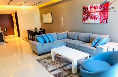 Apartment - 2 Bedrooms - 3 Bathrooms for rent in Reef Island - Capital Governorate