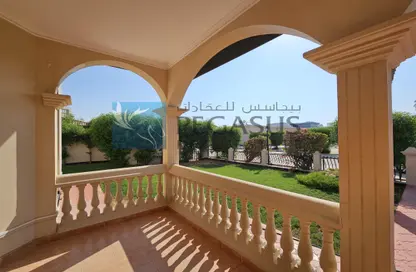 Balcony image for: Villa - 4 Bedrooms - 4 Bathrooms for rent in Saar - Northern Governorate, Image 1