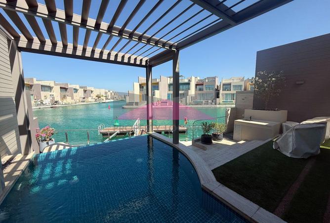 953186 - Property Main Image