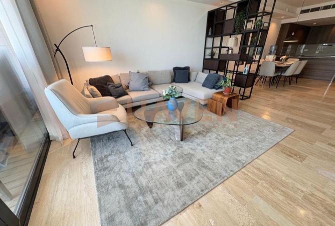 988174 - Property Image 2