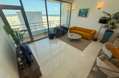 Apartment - 3 Bedrooms - 4 Bathrooms for rent in Al Juffair - Capital Governorate