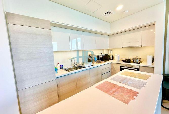 989550 - Property Image 3