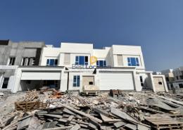Villa - 4 bedrooms - 6 bathrooms for sale in Arad - Muharraq Governorate