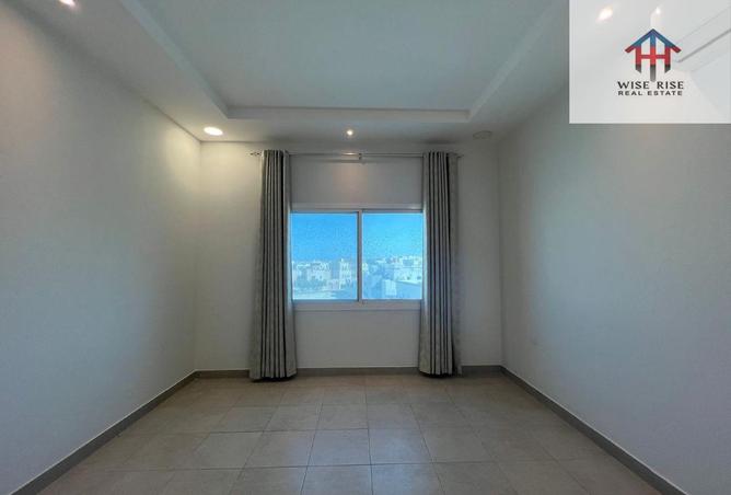 966434 - Property Image 3