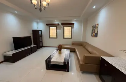 Apartment - 2 Bedrooms - 2 Bathrooms for rent in Saar - Northern Governorate