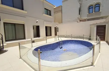 Duplex - 5 Bedrooms - 5 Bathrooms for rent in Um Al Hasam - Manama - Capital Governorate