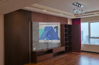 Apartment - 2 Bedrooms - 3 Bathrooms for rent in Abraj Al Lulu - Manama - Capital Governorate