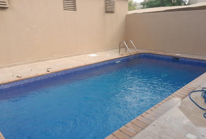 976409 - Property Image 3