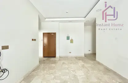 Apartment - 2 Bedrooms - 2 Bathrooms for rent in Maqabah - Northern Governorate