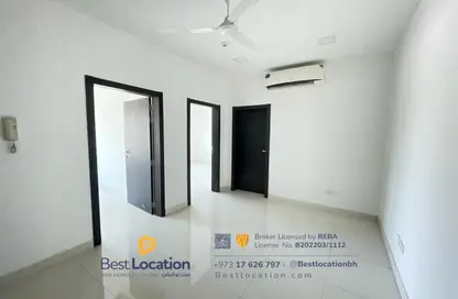 Office Space - Studio - 2 Bathrooms for rent in Tubli - Central Governorate