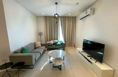Apartment - 3 Bedrooms - 3 Bathrooms for rent in Mahooz - Manama - Capital Governorate