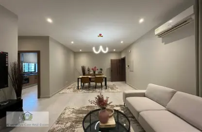 Living / Dining Room image for: Apartment - 1 Bedroom - 1 Bathroom for rent in Janabiya - Northern Governorate, Image 1