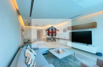 Apartment - 2 Bedrooms - 2 Bathrooms for rent in Reef Island - Capital Governorate