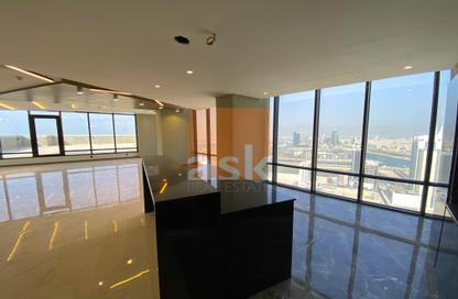 Apartment - 3 Bedrooms - 6 Bathrooms for rent in Seef - Capital Governorate
