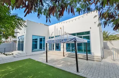 فيلا - 4 غرف نوم - 4 حمامات للايجار في سار - المحافظة الشمالية