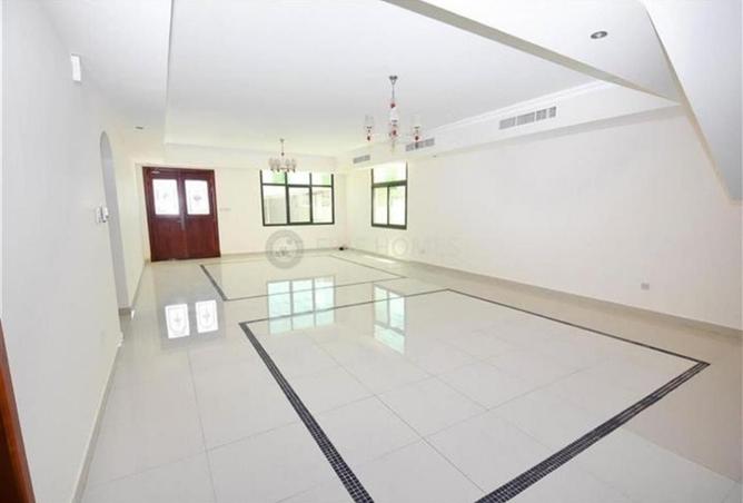 917131 - Property Image 3