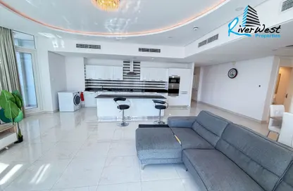 Apartment - 3 Bedrooms - 4 Bathrooms for rent in Al Juffair - Capital Governorate