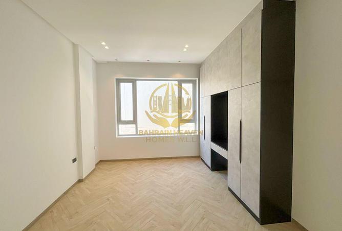 974016 - Property Image 2