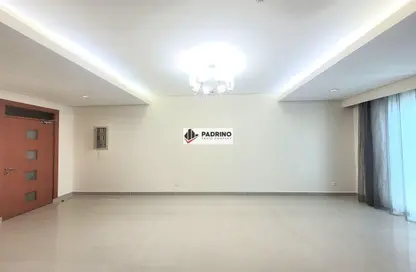 Apartment - 2 Bedrooms - 2 Bathrooms for rent in Zinj - Manama - Capital Governorate