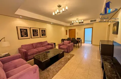 Apartment - 3 Bedrooms - 2 Bathrooms for rent in Sanabis - Manama - Capital Governorate Apartment - 3 Bedrooms - 2 Bathrooms for rent in Sanabis - Manama - Capital Governorate