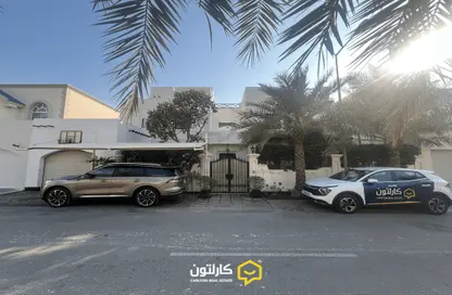 فيلا - 5 غرف نوم - 6 حمامات للبيع في سار - المحافظة الشمالية