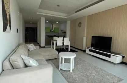 Apartment - 2 Bedrooms - 3 Bathrooms for sale in Reef Island - Capital Governorate