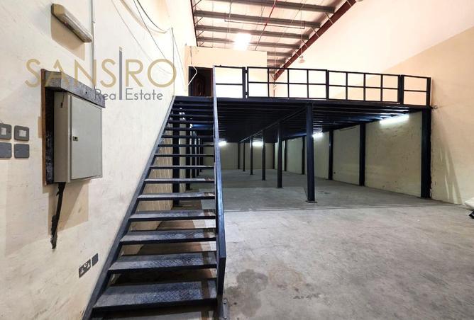 951608 - Property Image 2
