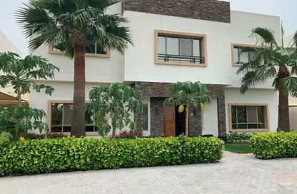 Villa - 5 Bedrooms - 5 Bathrooms for rent in Janabiya - Northern Governorate