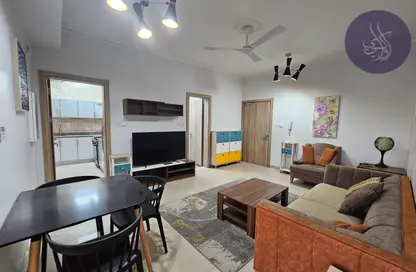 Apartment - 2 Bedrooms - 2 Bathrooms for rent in Um Al Hasam - Manama - Capital Governorate