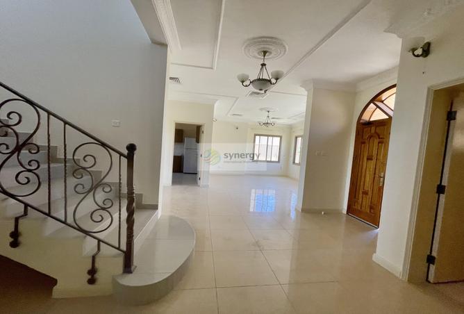 716654 - Property Image 3