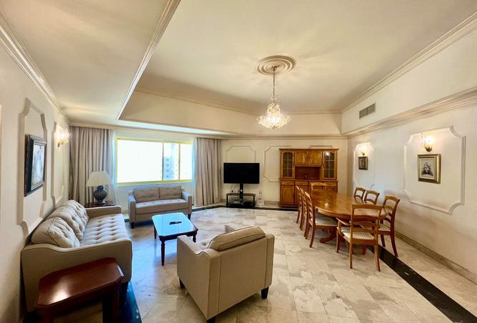 984740 - Property Image 2