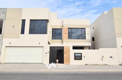 Villa - 4 Bedrooms - 7 Bathrooms for sale in Saar - Northern Governorate