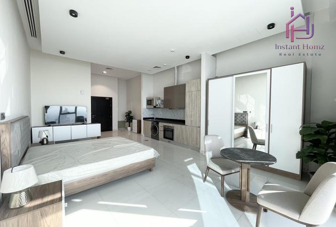 963673 - Property Image 2