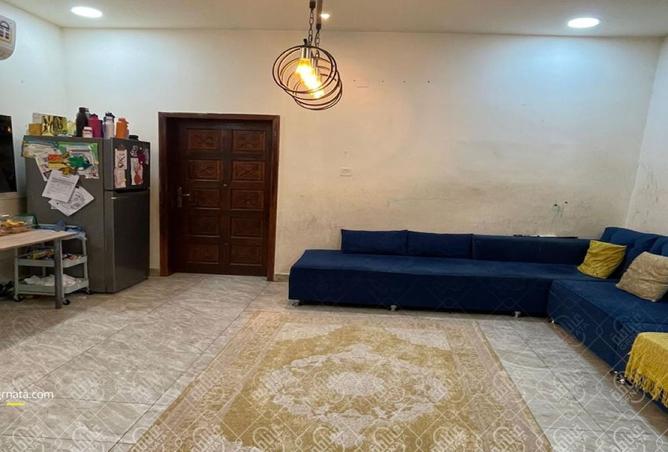 974831 - Property Image 2