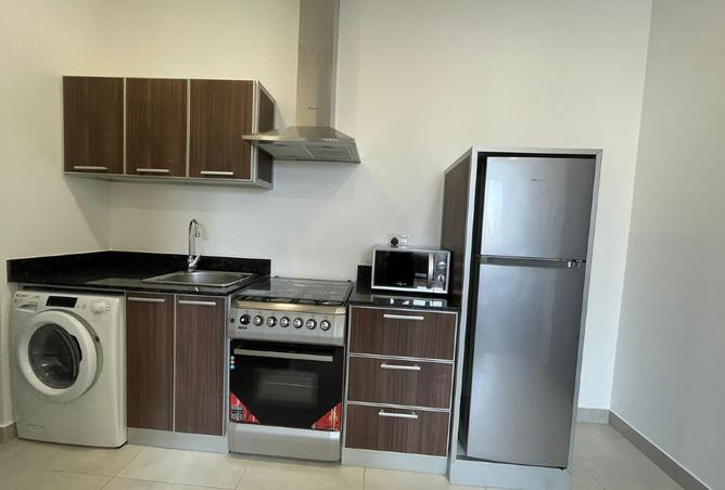 988674 - Property Image 2