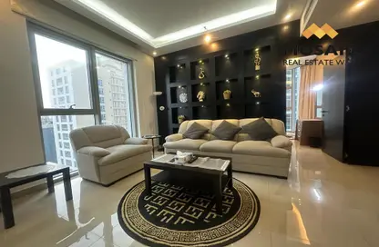 Living Room image for: Apartment - 1 Bedroom - 1 Bathroom for rent in Al Juffair - Capital Governorate, Image 1