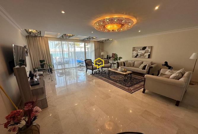 908659 - Property Image 3