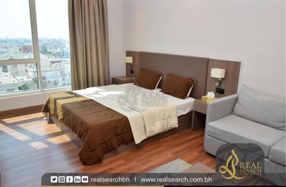 Room / Bedroom image for: Apartment - Studio - 1 Bathroom for sale in Sanabis - Manama - Capital Governorate, Image 1