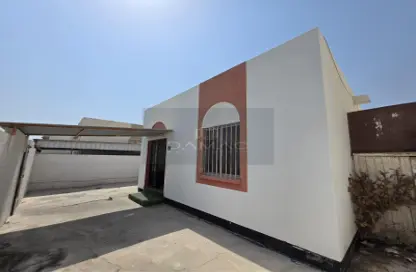 فيلا - 3 غرف نوم - 3 حمامات للبيع في مدينة حمد - المحافظة الشمالية