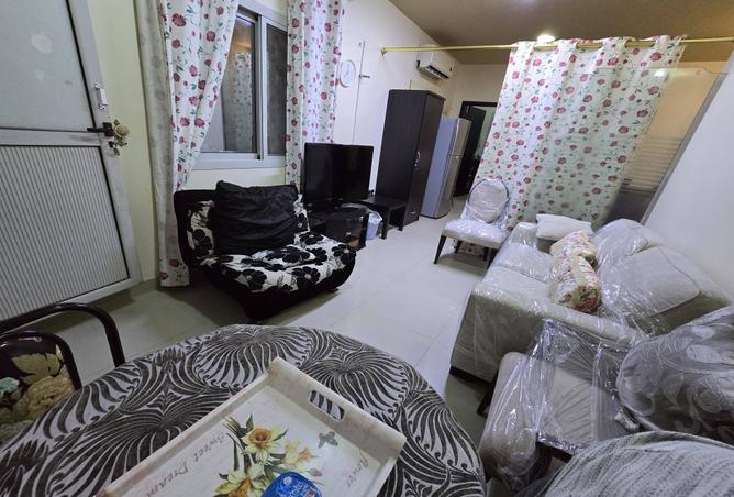 967063 - Property Image 2