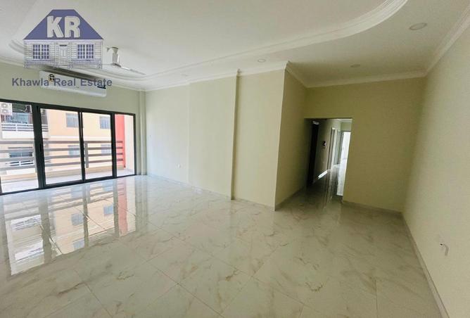 971649 - Property Image 2