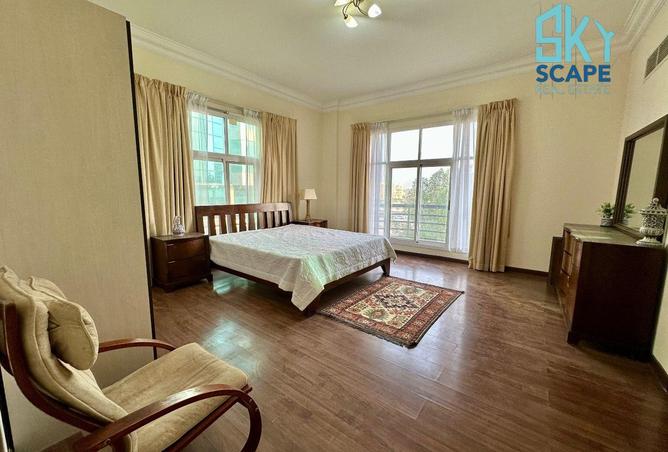 966444 - Property Image 2