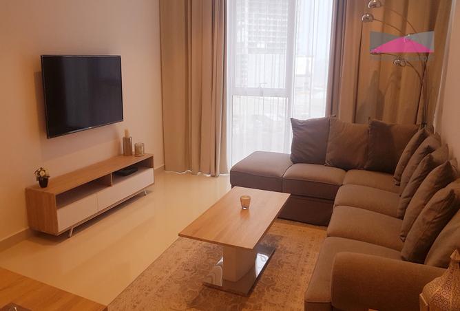 987831 - Property Image 2