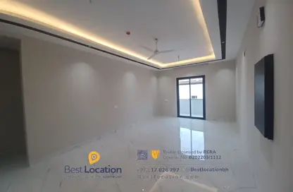 Apartment - 5 Bedrooms - 4 Bathrooms for sale in Al Bahair - Riffa - Southern Governorate
