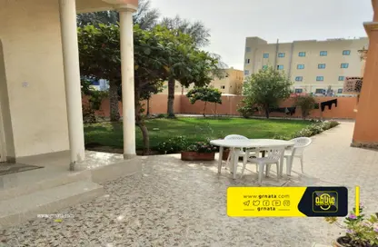 فيلا - 5 غرف نوم - 5 حمامات للبيع في توبلي - المحافظة الوسطى