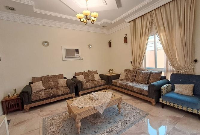965480 - Property Image 2