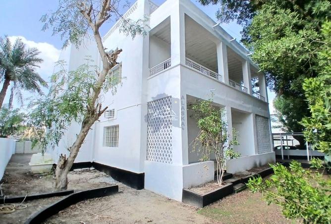 984073 - Property Main Image