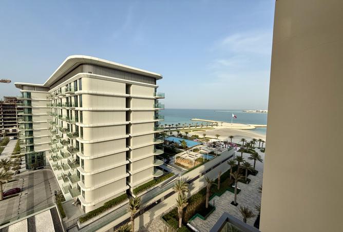 956718 - Property Image 2