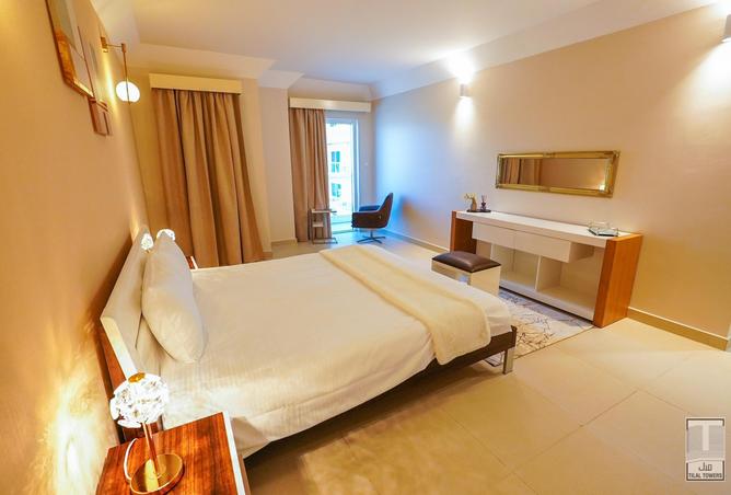 909813 - Property Image 2